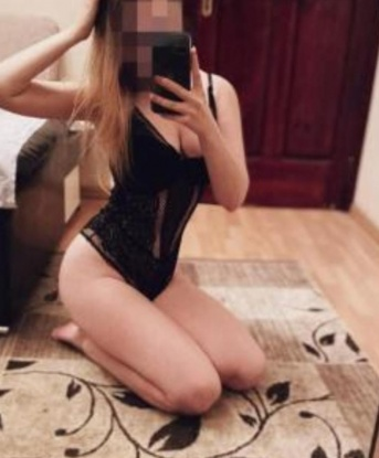 Агата, 28